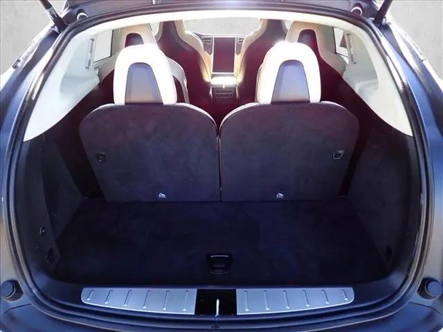 2017 Tesla Model X 90D