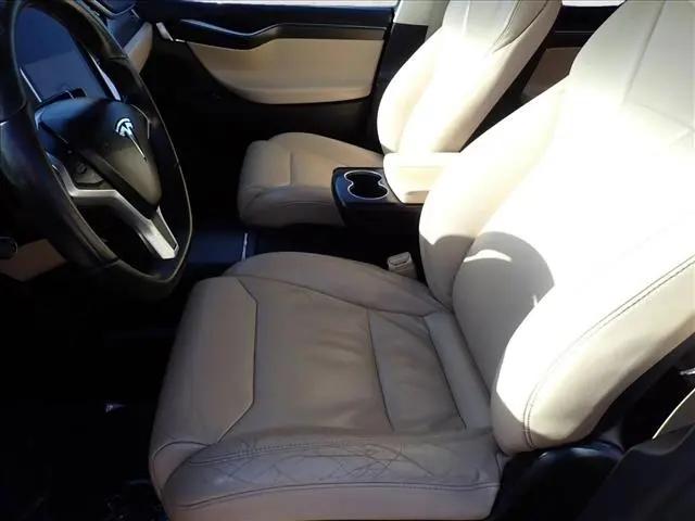 2017 Tesla Model X 90D