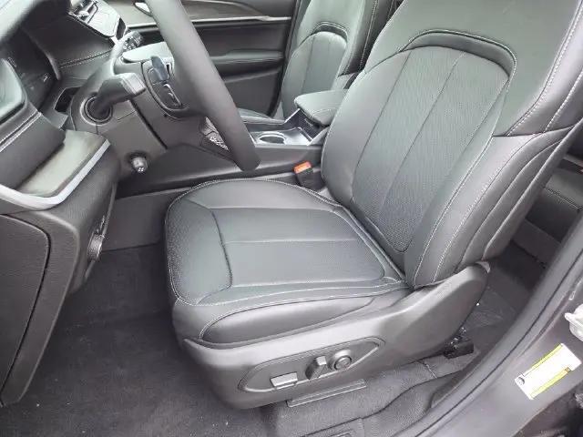 2026 Jeep Grand Cherokee Limited Reserve 4x4