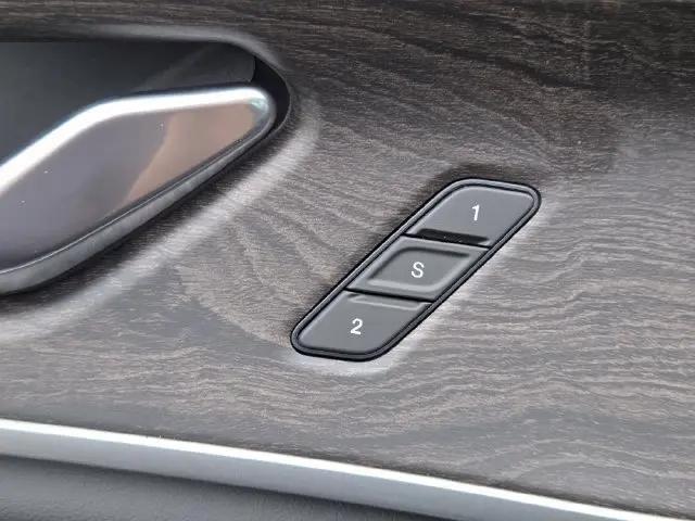 2026 Jeep Grand Cherokee Limited Reserve 4x4