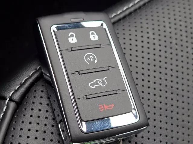 2026 Jeep Grand Cherokee Limited Reserve 4x4