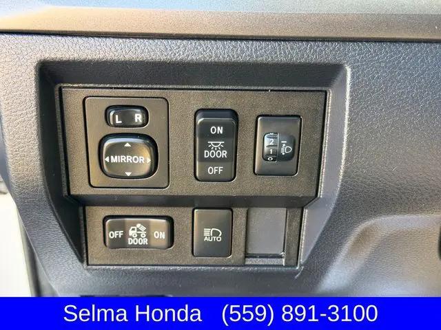 2019 Toyota Tundra SR5 5.7L V8