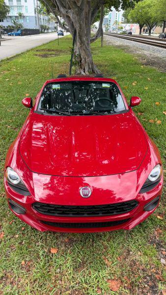 2018 Fiat 124 Spider Classica