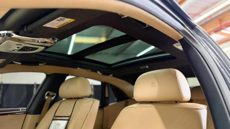 2011 Rolls-Royce Ghost Base