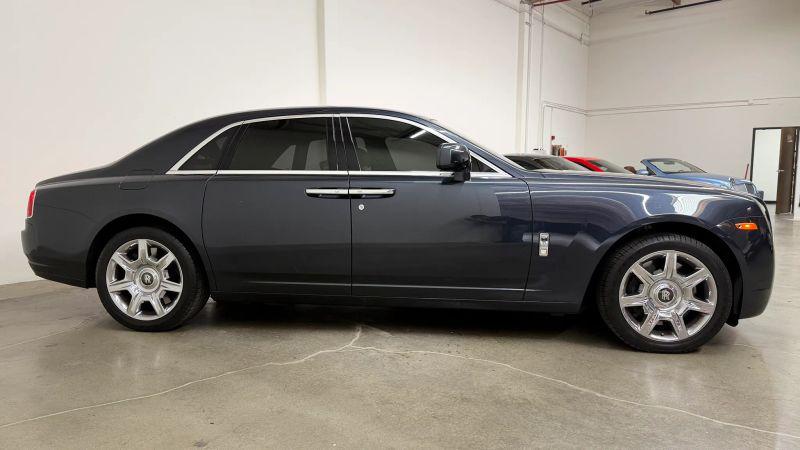 2011 Rolls-Royce Ghost Base