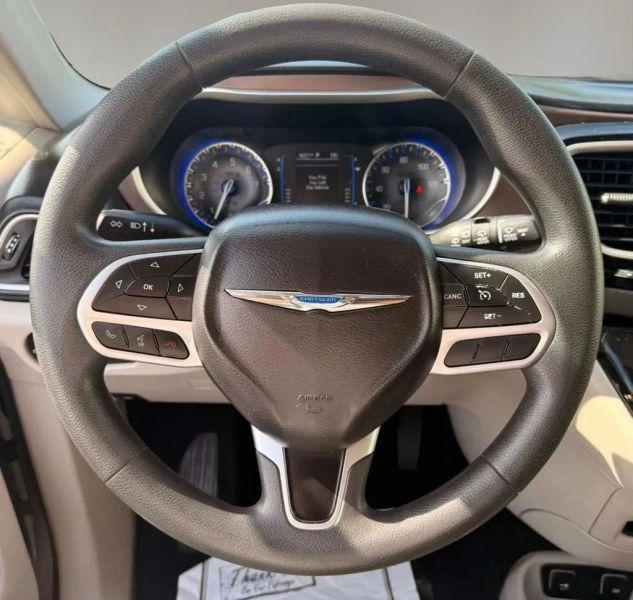 2017 Chrysler Pacifica Touring