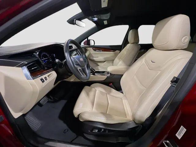 2017 Cadillac XT5 Premium Luxury
