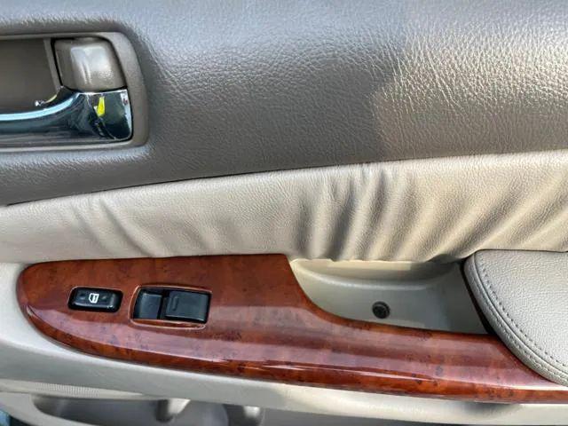 2004 Toyota Sienna XLE Limited