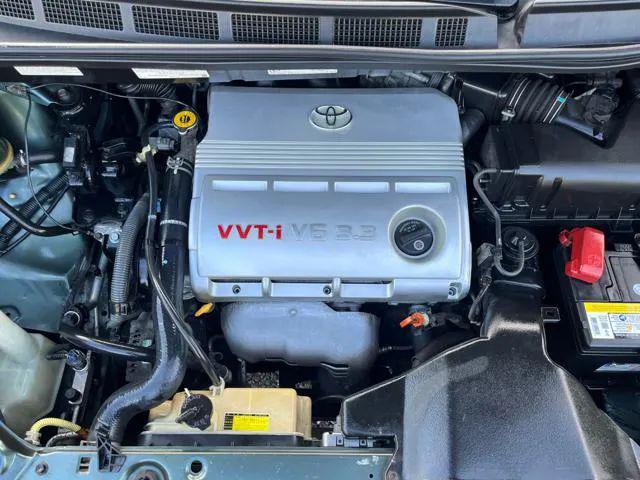 2004 Toyota Sienna XLE Limited