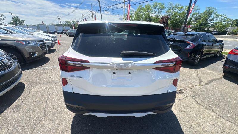 2023 Kia Seltos LX