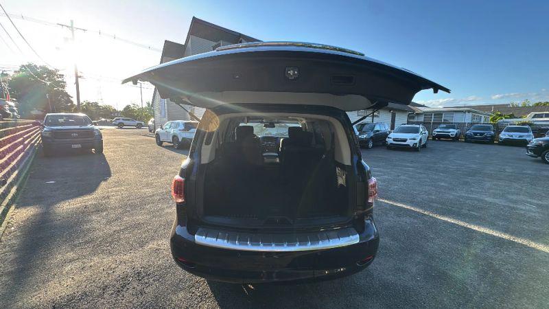 2016 INFINITI QX80 Base