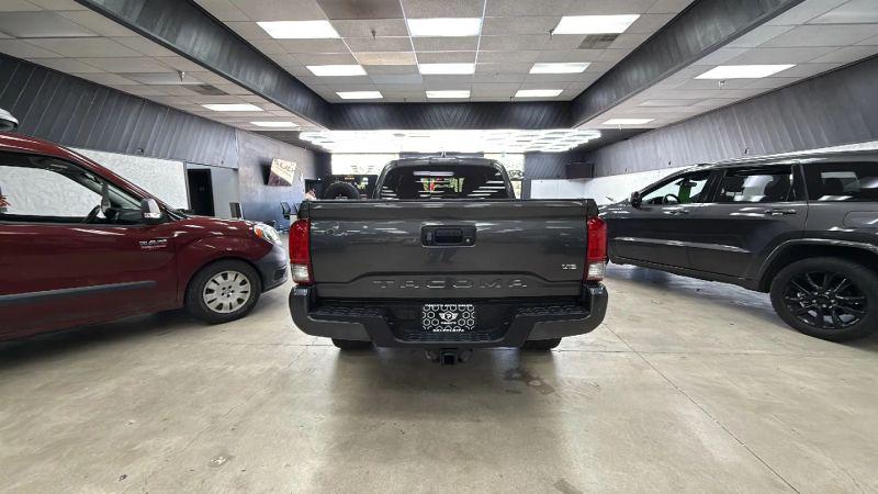2017 Toyota Tacoma TRD Sport