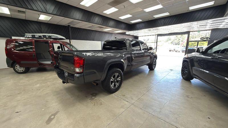 2017 Toyota Tacoma TRD Sport