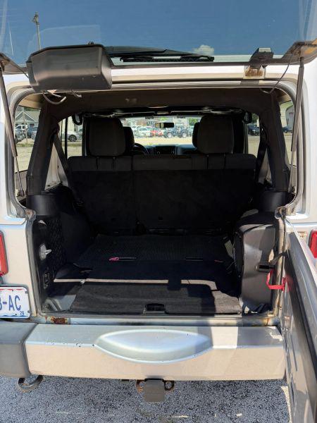 2012 Jeep Wrangler Unlimited Sahara