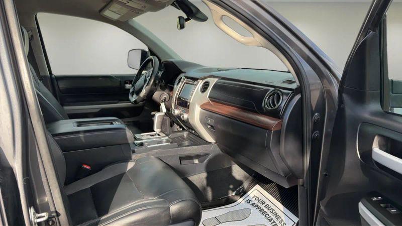2018 Toyota Tundra Limited 5.7L V8