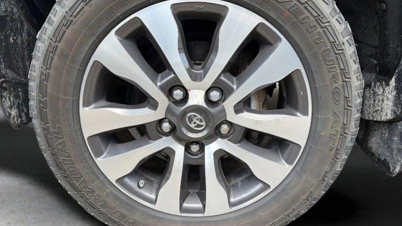 2018 Toyota Tundra Limited 5.7L V8