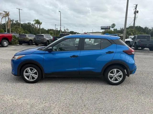 2024 Nissan Kicks S Xtronic CVT