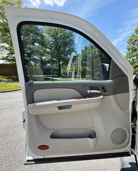 2008 GMC Yukon XL SLT