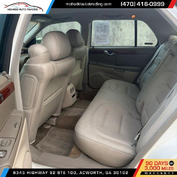 2001 Cadillac DeVille Standard