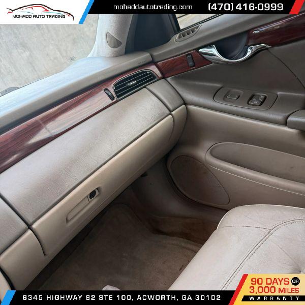 2001 Cadillac DeVille Standard