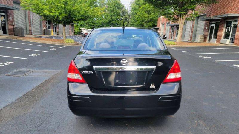 2008 Nissan Versa 1.8S