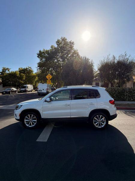 2017 Volkswagen Tiguan 2.0T Wolfsburg Edition