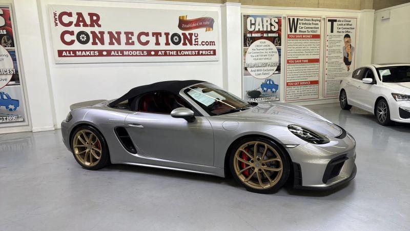 2022 Porsche 718 Spyder Base
