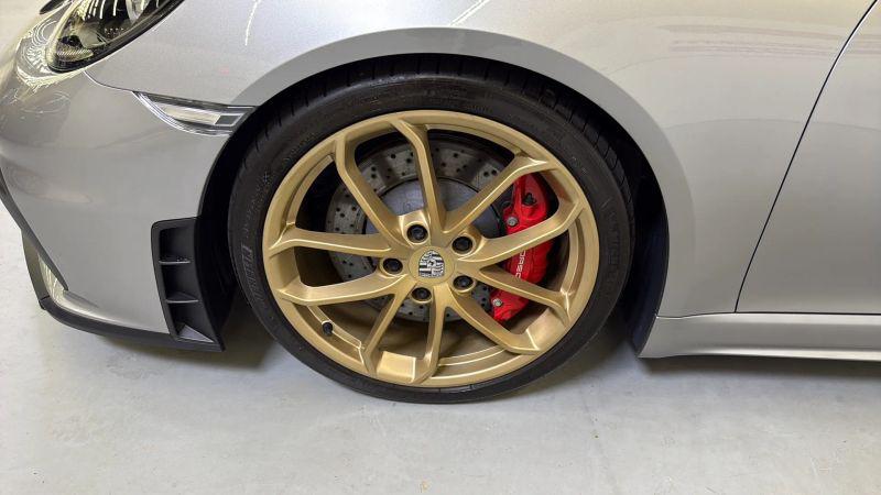 2022 Porsche 718 Spyder Base