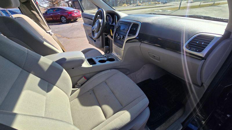 2012 Jeep Grand Cherokee Laredo