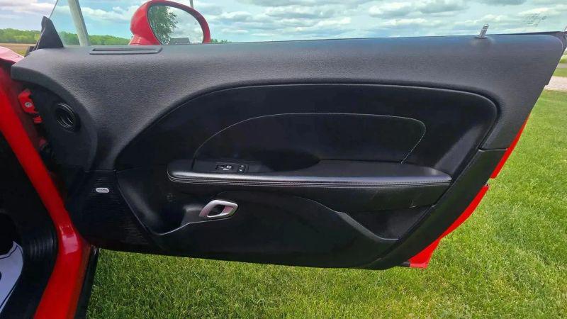 2017 Dodge Challenger SXT Plus