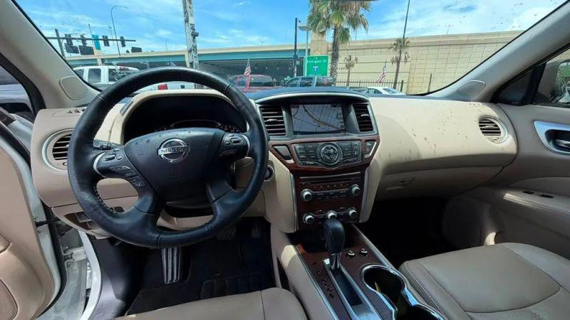 2020 Nissan Pathfinder Platinum 2WD