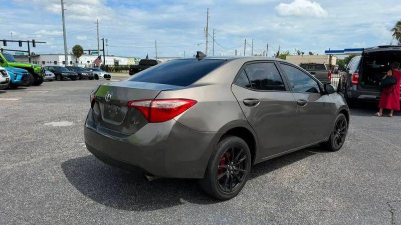 2017 Toyota Corolla LE