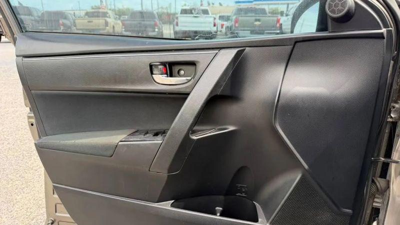 2017 Toyota Corolla LE