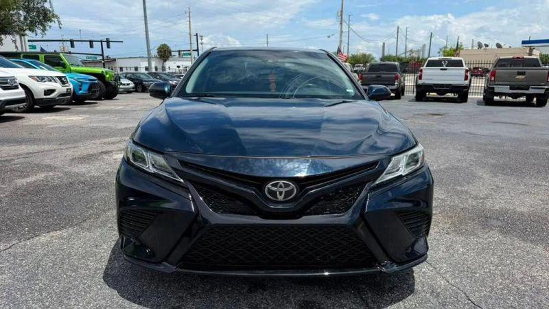 2018 Toyota Camry SE