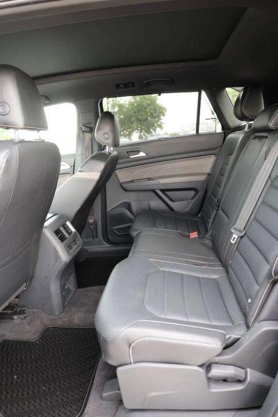 2021 Volkswagen Atlas Cross Sport 3.6L V6 SEL Premium R-Line