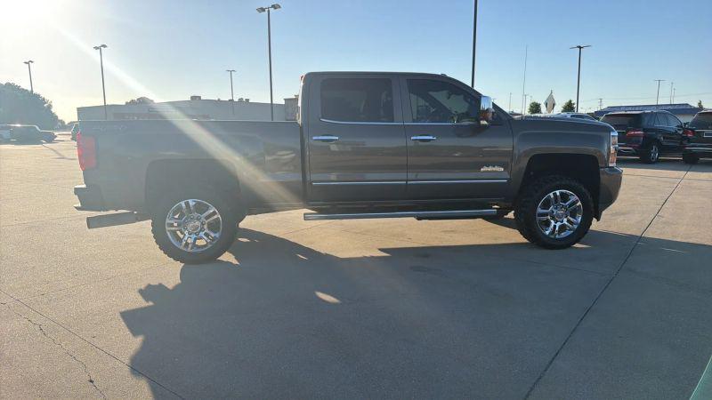 2015 Chevrolet Silverado 2500HD High Country