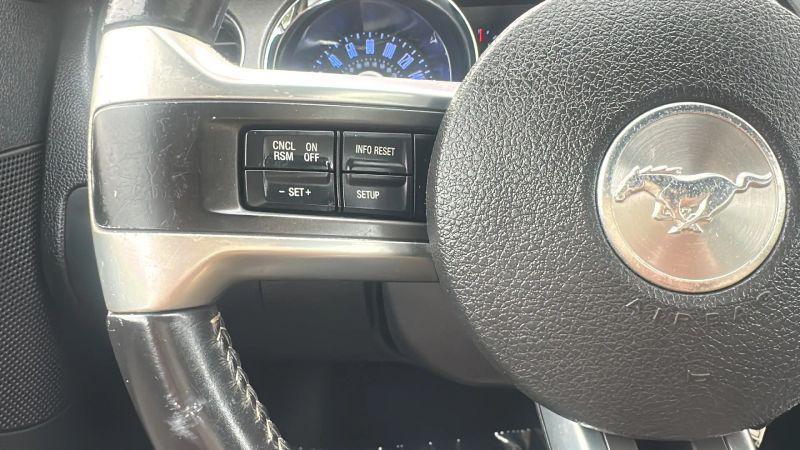 2014 Ford Mustang V6