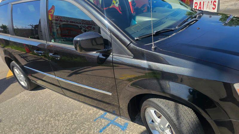 2010 Dodge Grand Caravan SXT