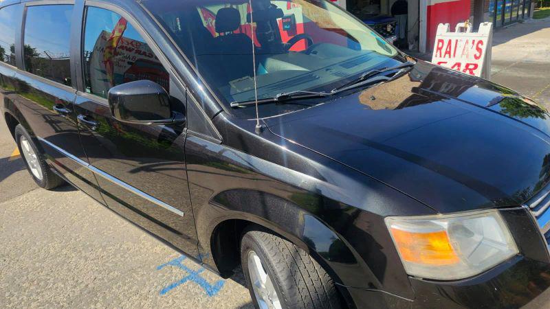 2010 Dodge Grand Caravan SXT