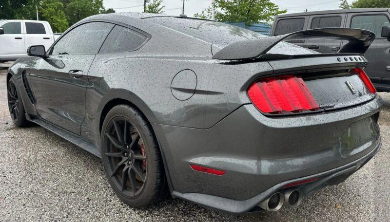 2016 Ford GT Shelby GT350