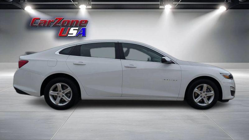 2024 Chevrolet Malibu FWD 1FL