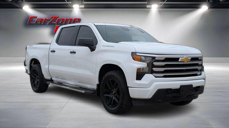2024 Chevrolet Silverado 1500 4WD Crew Cab Short Bed Custom
