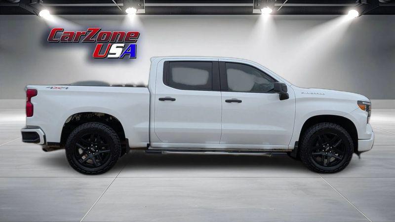 2024 Chevrolet Silverado 1500 4WD Crew Cab Short Bed Custom