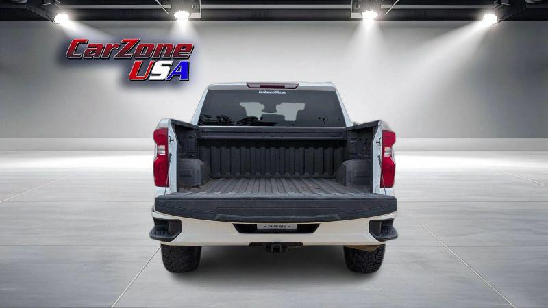 2024 Chevrolet Silverado 1500 4WD Crew Cab Short Bed Custom