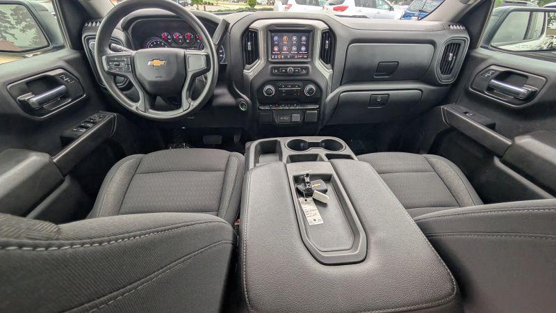 2024 Chevrolet Silverado 1500 4WD Crew Cab Short Bed Custom
