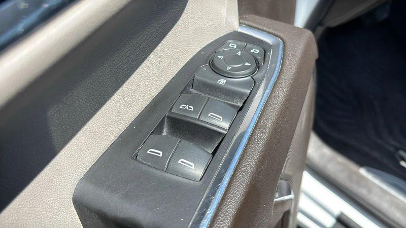 2023 Chevrolet Silverado 1500 4WD Crew Cab Short Bed RST