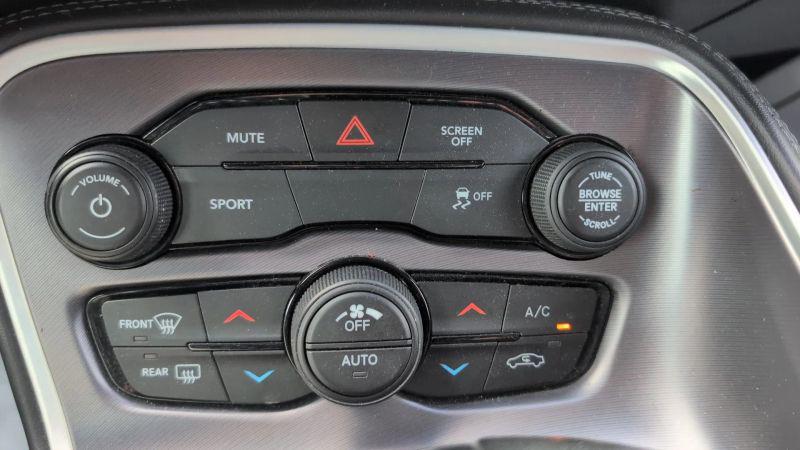 2020 Dodge Challenger SXT