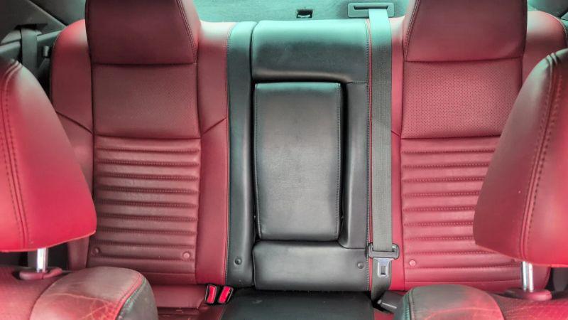 2014 Dodge Challenger R/T Plus