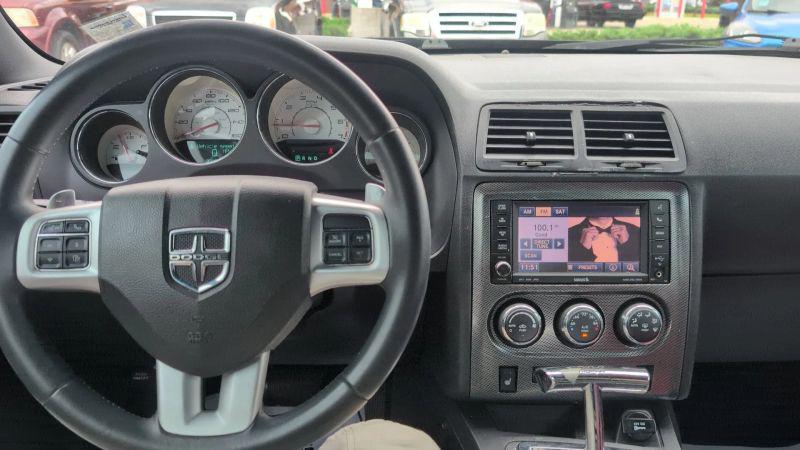 2014 Dodge Challenger R/T Plus