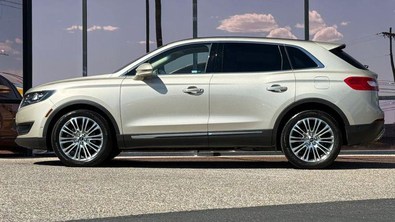 2017 Lincoln MKX Reserve